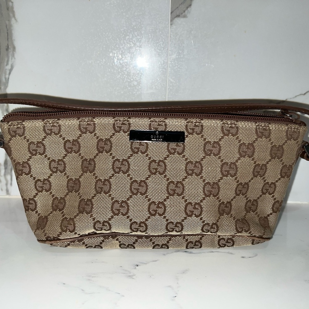 GUCCI - GG Canvas Boat Pochette